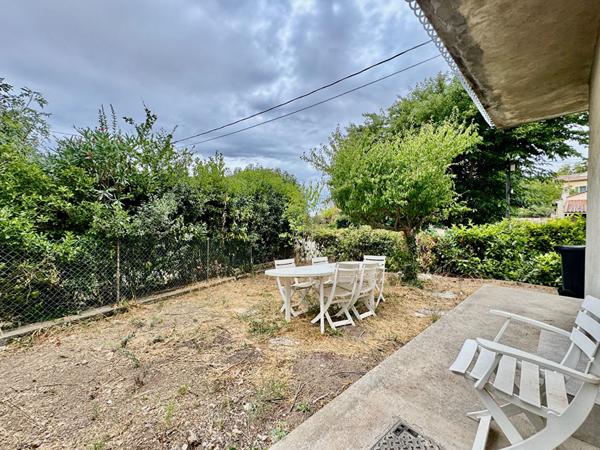 Quartier Bois LUZY 13012, appartement type 3 avec jardin à louer