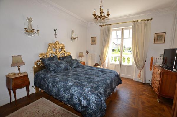 Maison 8 pièce(s) 205 m² (2 logements séparés)