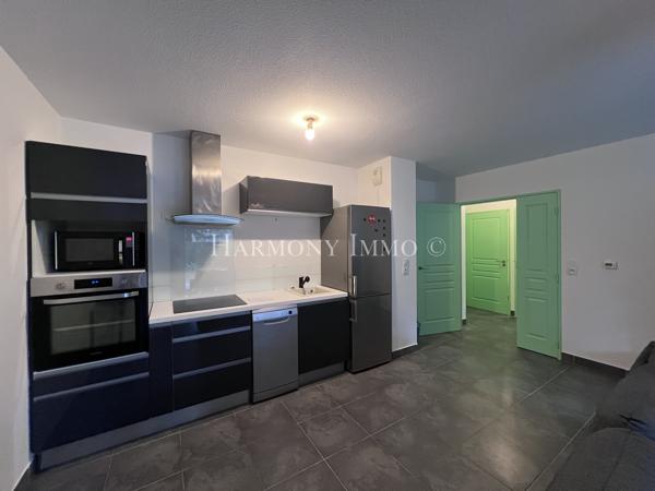 APPARTEMENT DEUX PIÈCES AU CALME AVEC JARDIN