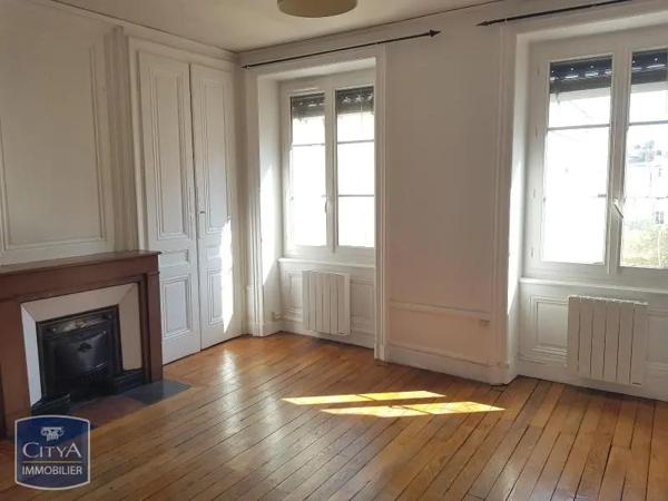 Appartement à louer 2 pièces 61.59m²