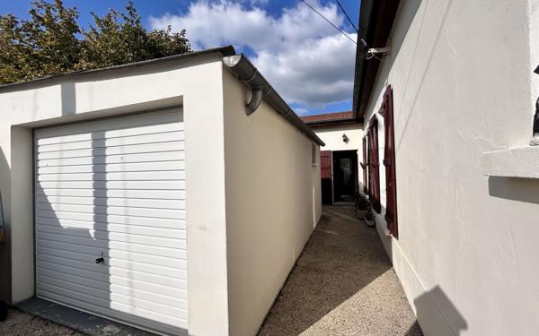 Maison à vendre    2 pièces •  Corbeil-Essonnes