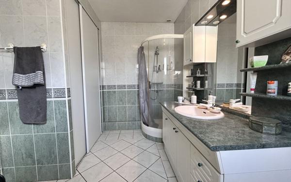 Maison à vendre    2 pièces •  Corbeil-Essonnes