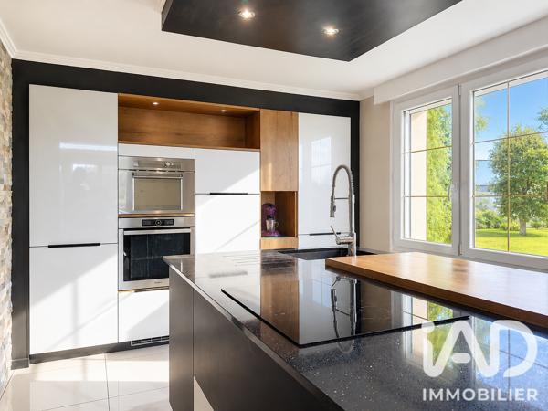 Maison à vendre 7 pièces 220 m² Loudéac