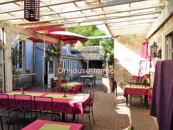 Immeuble à vendre 15 pièces de 477 m²