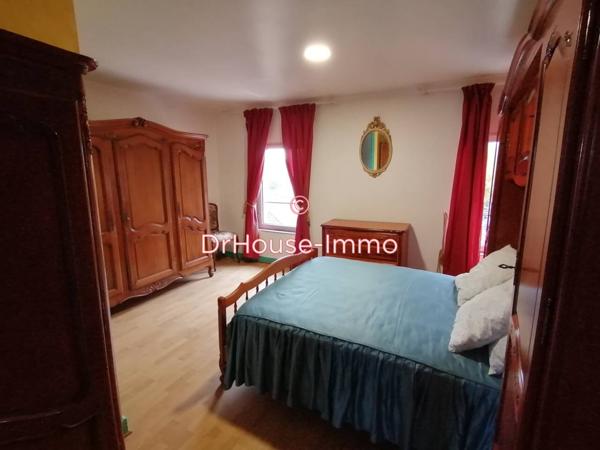 Immeuble à vendre 15 pièces de 477 m²