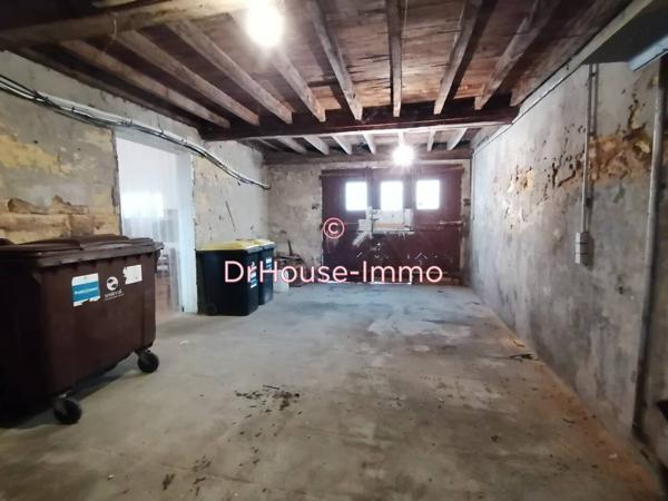 Immeuble à vendre 15 pièces de 477 m²