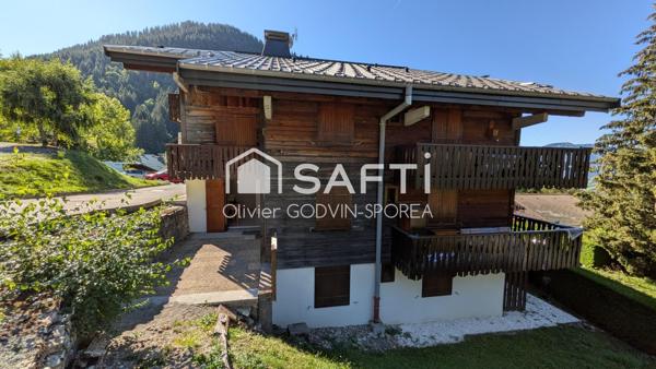 Grand studio avec terrasse privative