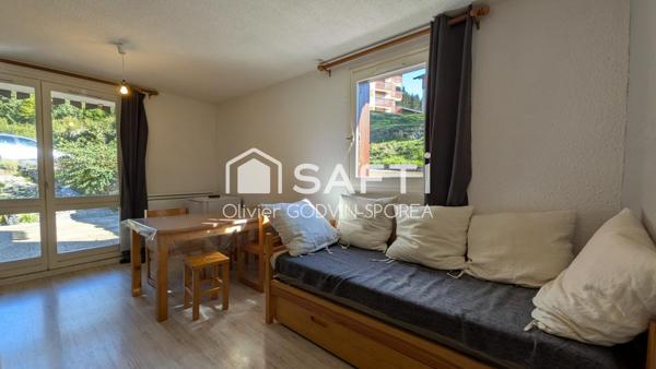 Grand studio avec terrasse privative