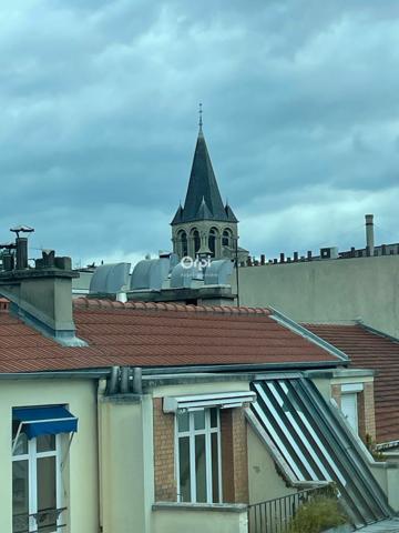 Appartement à vendre    2 pièces • 30,70 m2 Paris 6