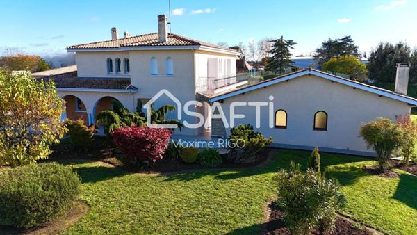 Villa d'architecte 7 pièces proche centre ville