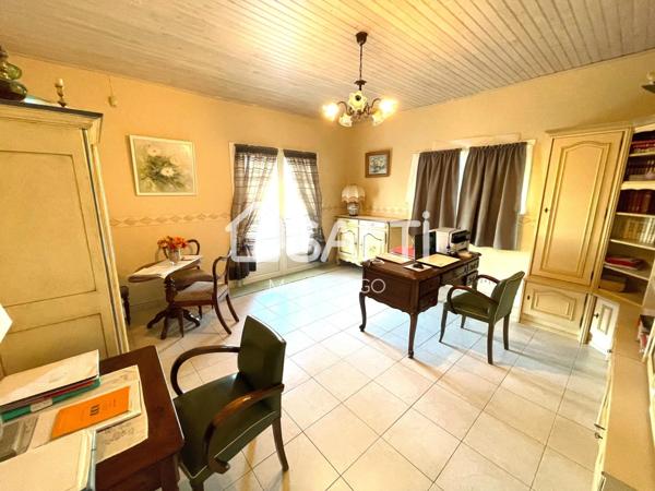 Villa d'architecte 7 pièces proche centre ville