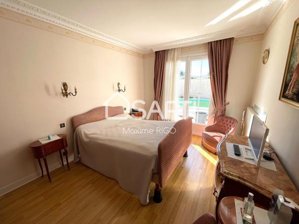 Villa d'architecte 7 pièces proche centre ville