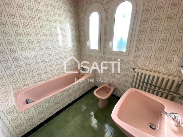 Villa d'architecte 7 pièces proche centre ville