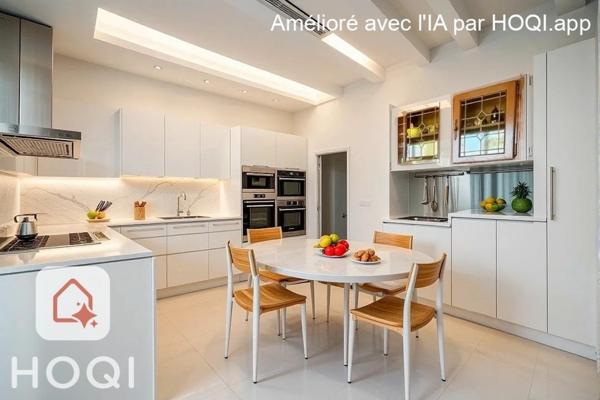 Le Passage, maison de maçon spacieuse et lumineuse, 159 m² habitables, grand garage, jardin, piscine.