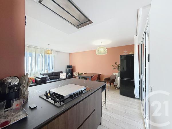 Appartement F3 à vendre  4 pièces - 99,71 m2 JUAN LES PINS - 06