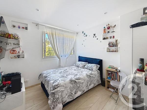 Appartement F3 à vendre  4 pièces - 99,71 m2 JUAN LES PINS - 06