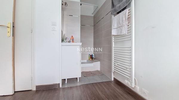 Magnifique appartement 2 pièces de 24m2 rénové avec vue latérale mer