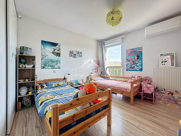 Millau (12100) MAISON F4 98 M2 SUR SON TERRAIN DE 258 M2