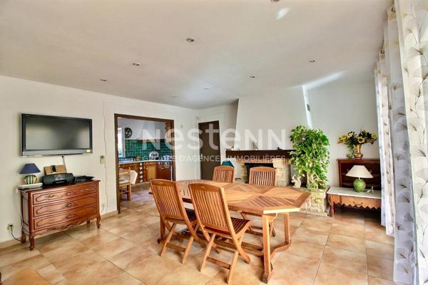 Maison T3 de 94m² avec garage, jardin, piscine sur une parcelle de 460m²