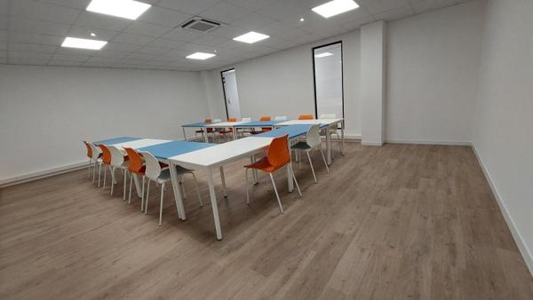 Location / Bureaux à Le Cannet (06110)
