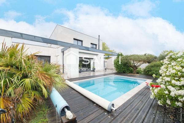 Maison contemporraine avec piscine, grand garage et dépendance à 20 min de Toulouse