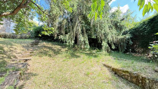 NOAILLES A 5 MIN... PROCHE, Maison 7 pièces, 176 m2, 3 chambres, studio, jardin