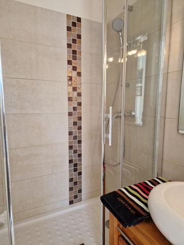 NOAILLES A 5 MIN... PROCHE, Maison 7 pièces, 176 m2, 3 chambres, studio, jardin