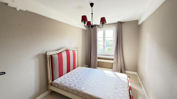 NOAILLES A 5 MIN... PROCHE, Maison 7 pièces, 176 m2, 3 chambres, studio, jardin