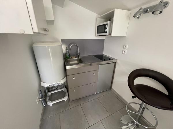 Studio à louer, 1 pièce - Pessac 33600