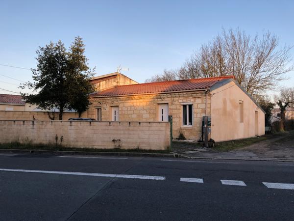 Studio à louer, 1 pièce - Pessac 33600