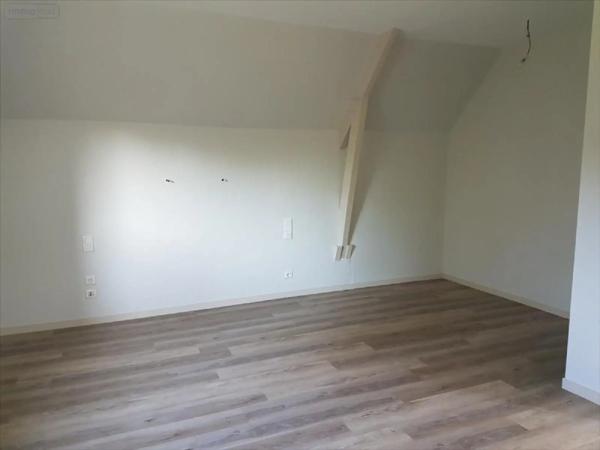 Location - Maison Val-d'Izé 35450 6 pièces 142 m 2 3810 m 2
