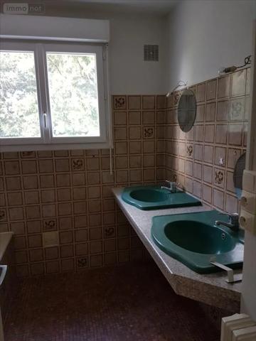 Location - Maison Val-d'Izé 35450 6 pièces 142 m 2 3810 m 2
