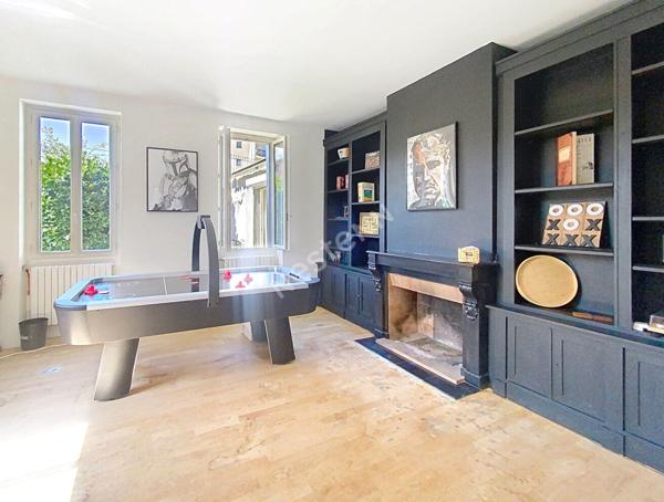 Maison spacieuse à vendre à Montauban - 7 pièces, 5 chambres