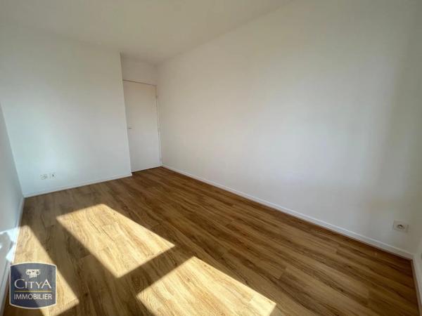 Appartement à louer 3 pièces 66.14m² Le Mans (72000)