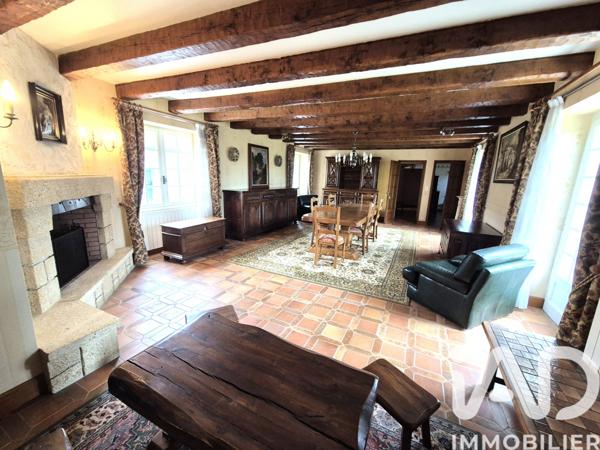 Maison à vendre 8 pièces 287 m² La Rochefoucauld-en-Angoumois
