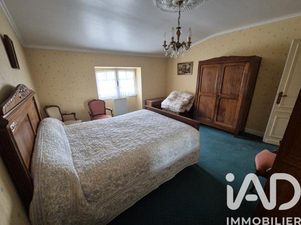 Maison à vendre 8 pièces 287 m² La Rochefoucauld-en-Angoumois