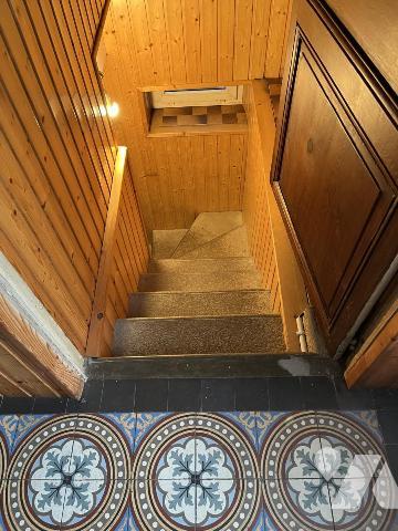 Maison nichée au coeur d'une végétation luxuriante