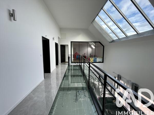 Maison à vendre 9 pièces 249 m² Montbazon