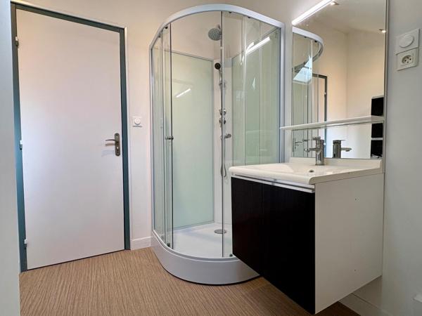 Maison rénovée avec vie de plain-pied