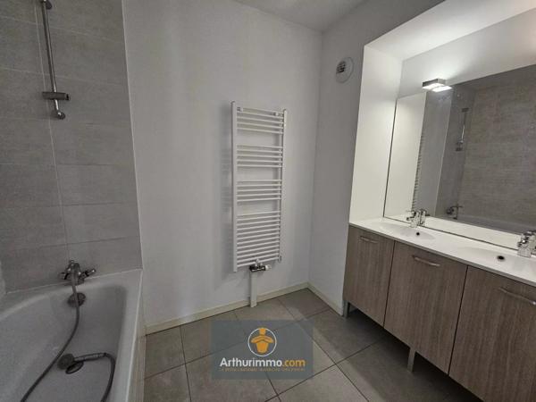 Vente Appartement 3 pièces 64 m2 à Aytré