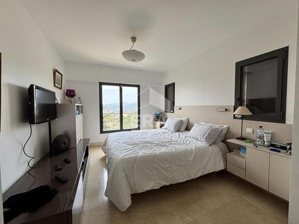 Maison Roquebrune Sur Argens 7 pièce(s) 225 m2