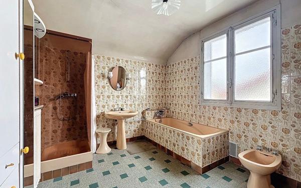 Maison à vendre    6 pièces •  Brunoy