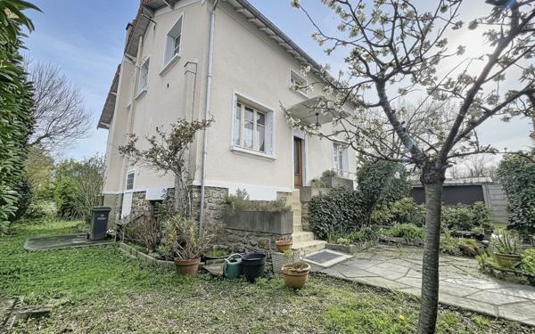 Maison à vendre    6 pièces •  Brunoy