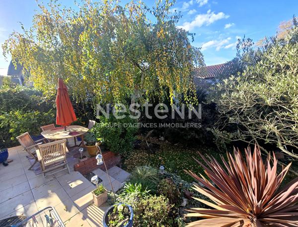 Toulouse rangueil ensemble immobilier de 288m² sur un terrain de 436m² avec garages, jardin