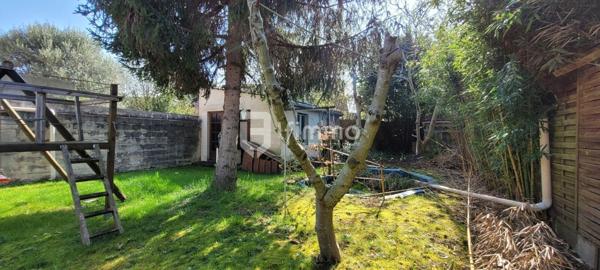 Maison 6 pièces garage et dépendance