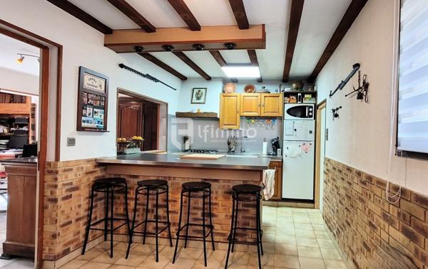 Maison 6 pièces garage et dépendance