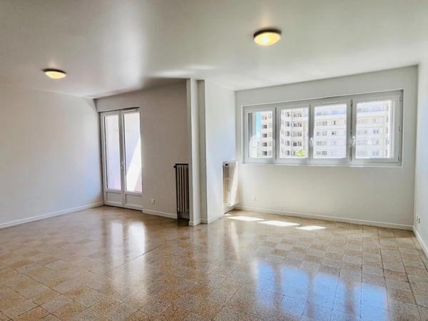 Appartement à louer à Toulon (83000)