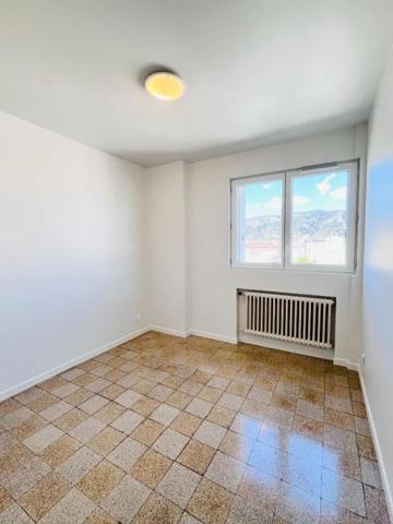 Appartement à louer à Toulon (83000)