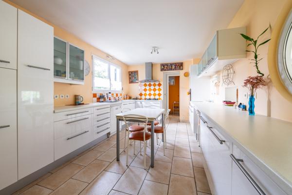 Chilly-Mazarin (91380) Maison individuelle 7 pièces de plain-pied !