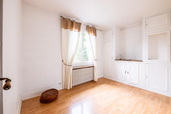 Chilly-Mazarin (91380) Maison individuelle 7 pièces de plain-pied !